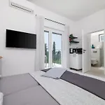 Cozy Otel